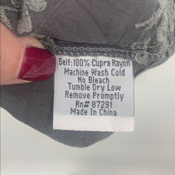 Johnny Was Embroidered Long Sleeve Tunic - Picture 6 of 7